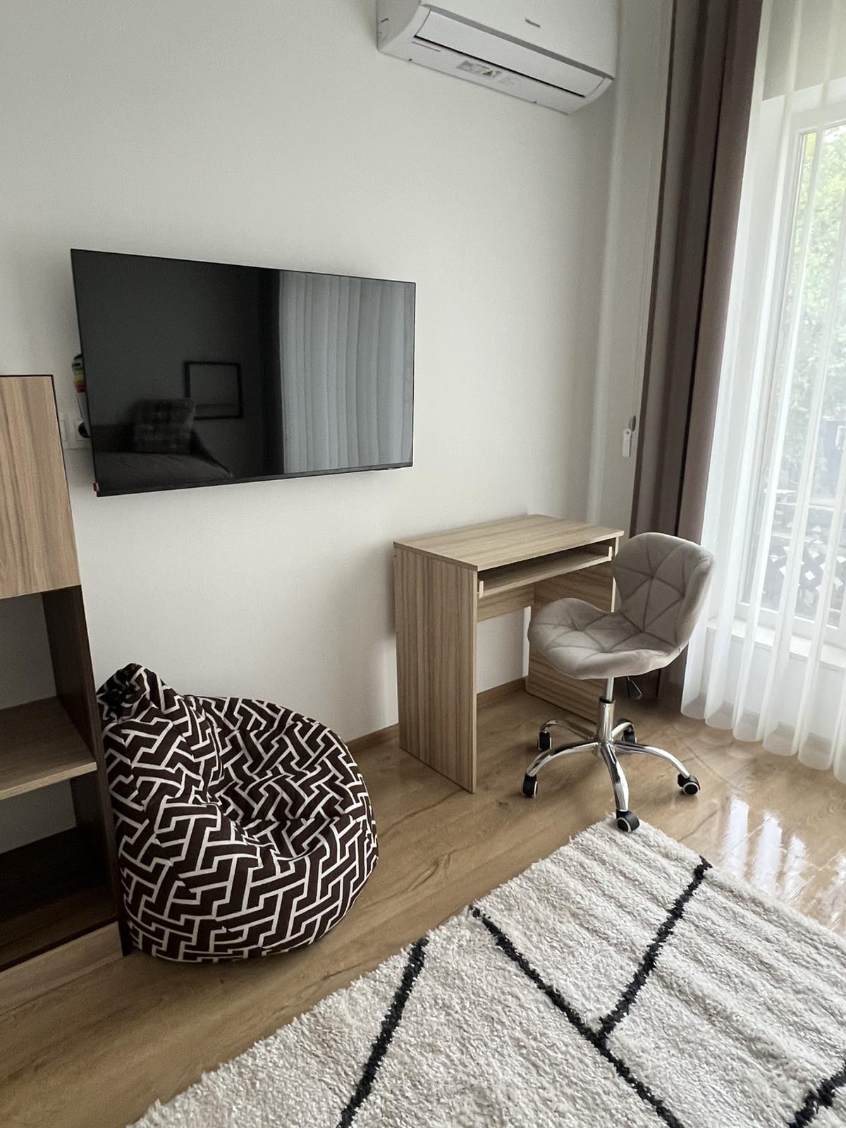 Просторен  удобен практичен и модерен апартамент - 4