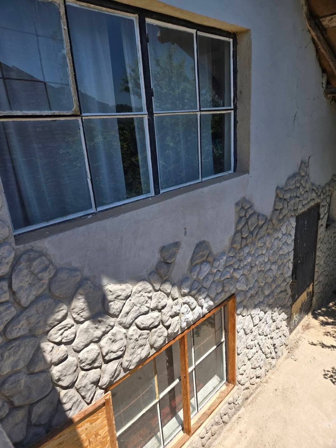 Вила с ток и вода  местност акациите касева чешма - 2