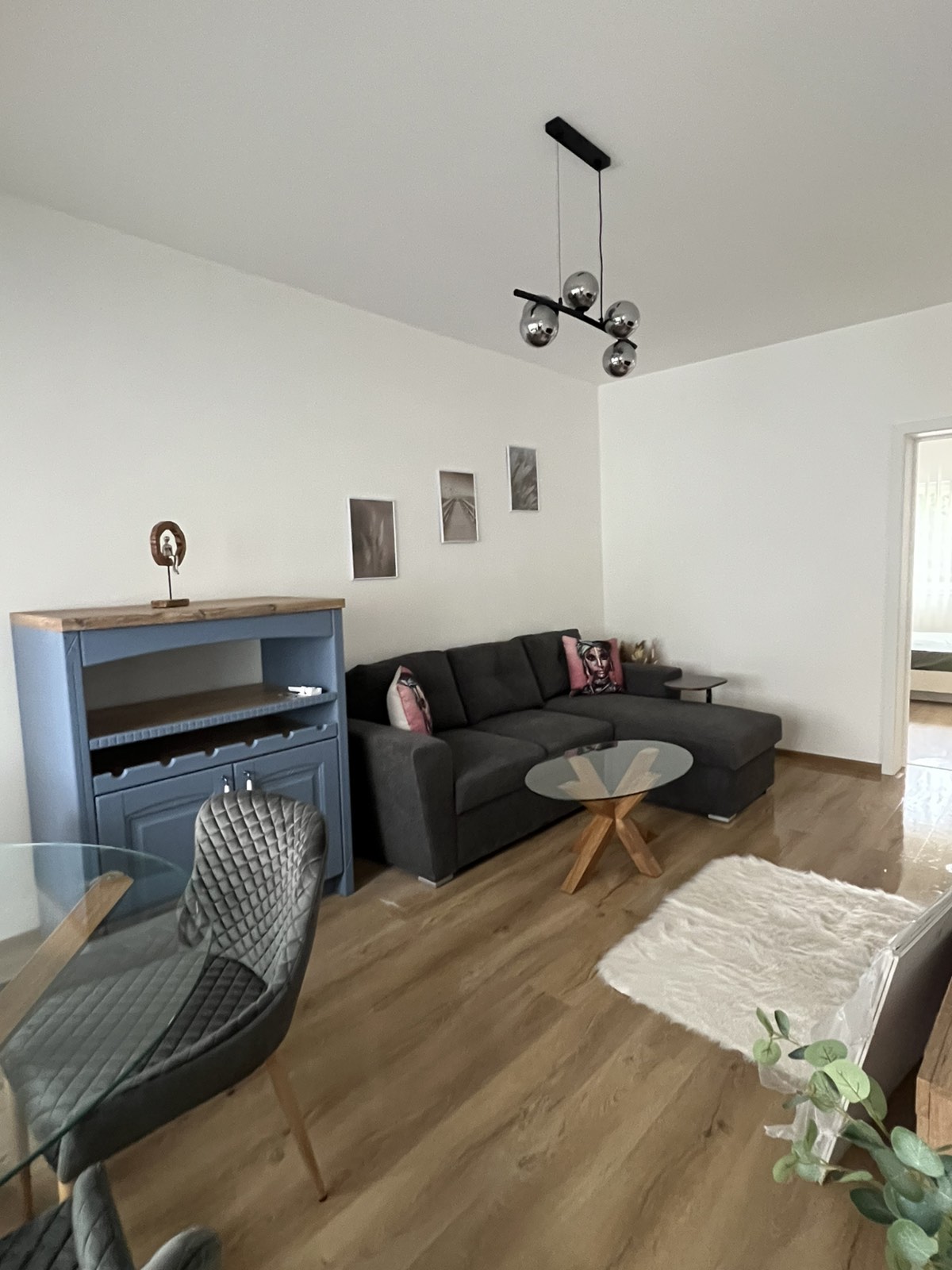 Двуспален апартамент кв. Възраждане до Локомотив - 11