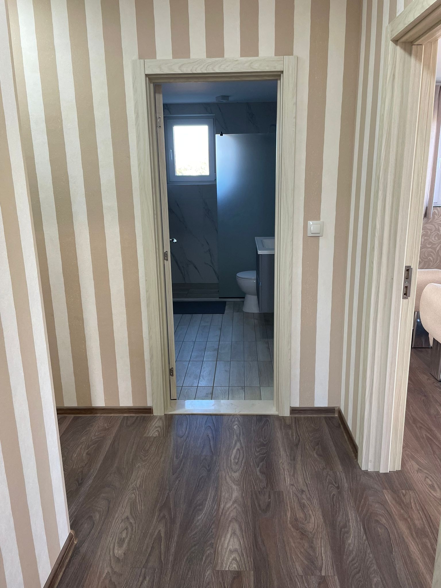 Новопостроена къща  село Червена вода - 11