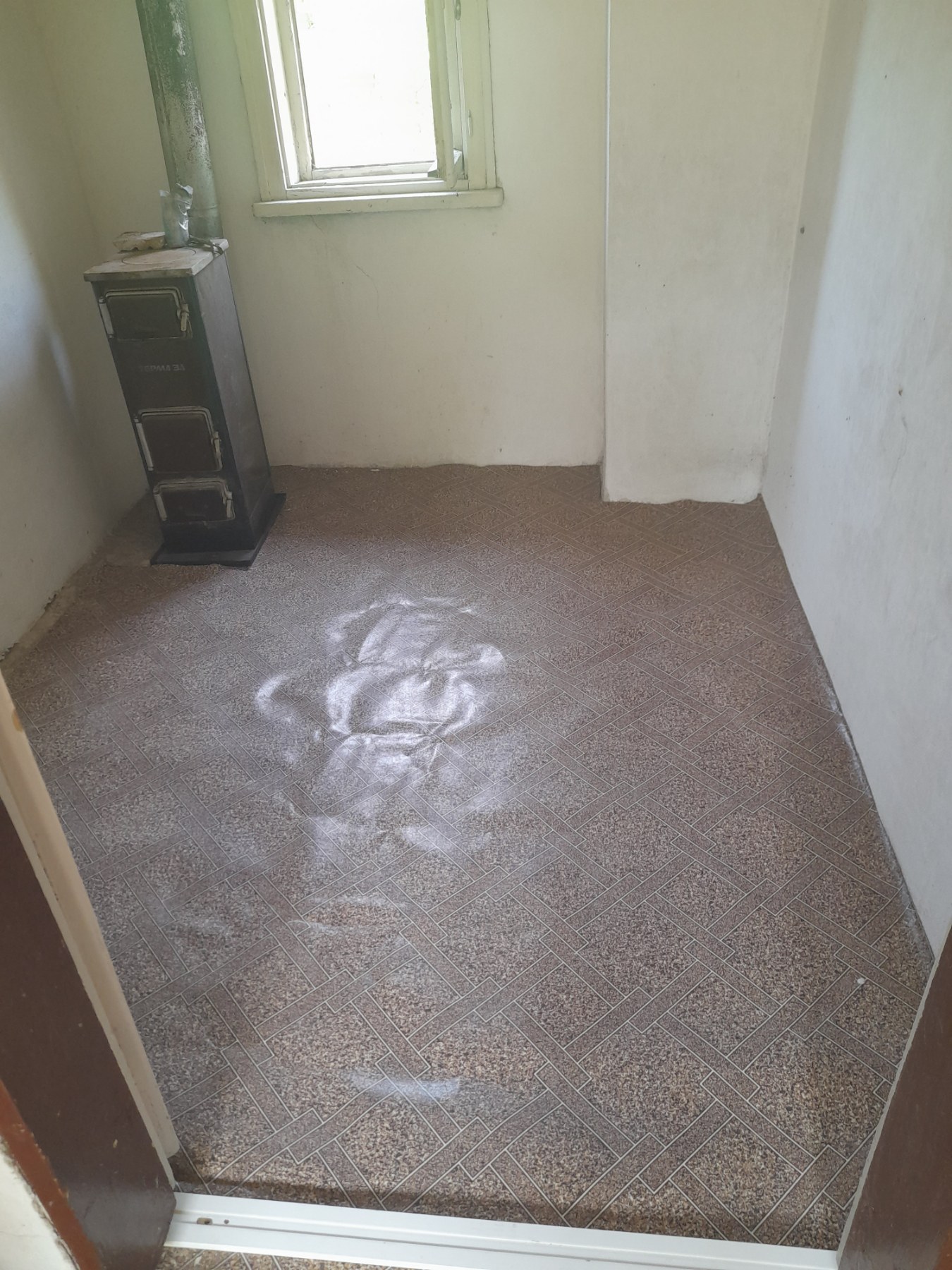 Вила с двор – само на 12 км от град Русе - 4