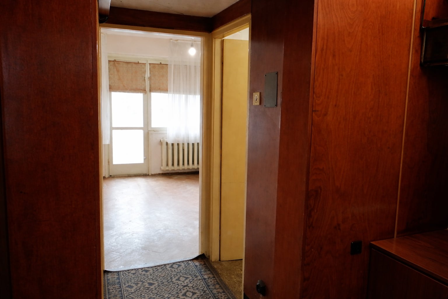 Тристаен апартамент кв. Възраждане - 6