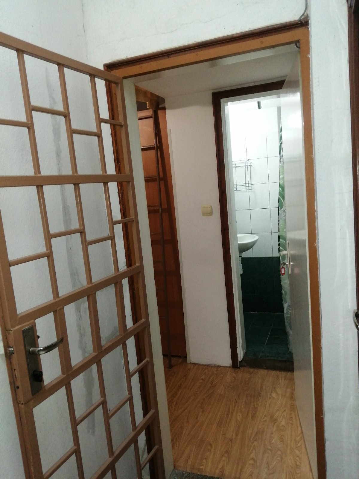 ТАВАНСКО АТЕЛИЕ - 4