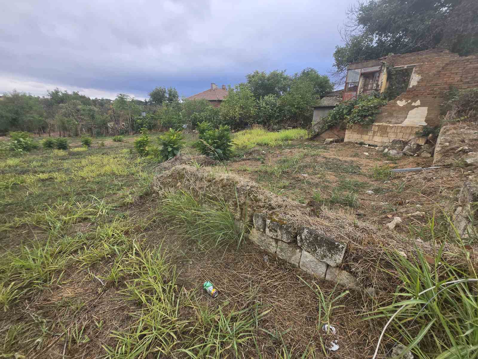 ПАРЦЕЛ В СЕЛО ЧЕРВЕНА ВОДА