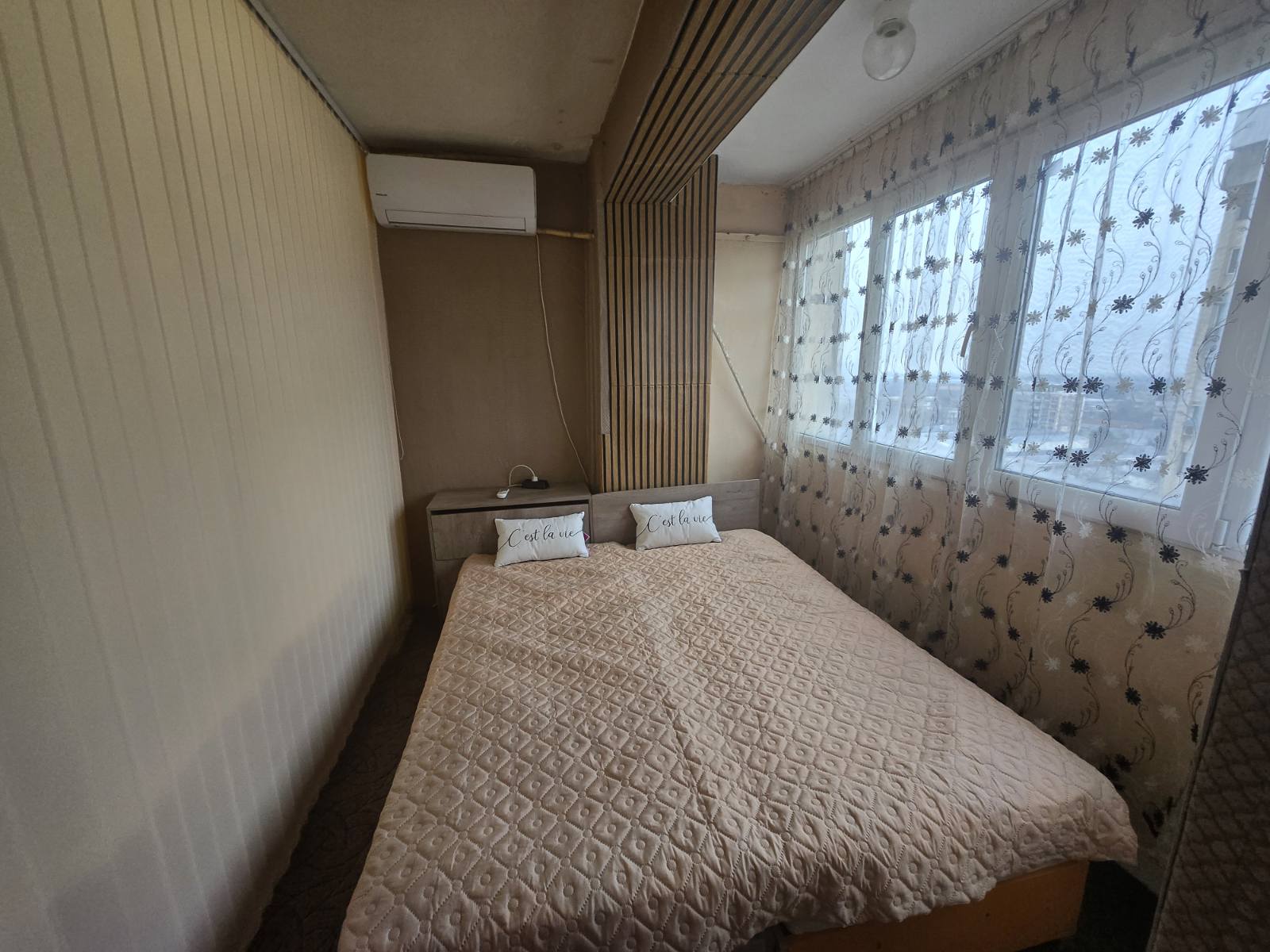 Малък апартамент – кв. Здравец Изток