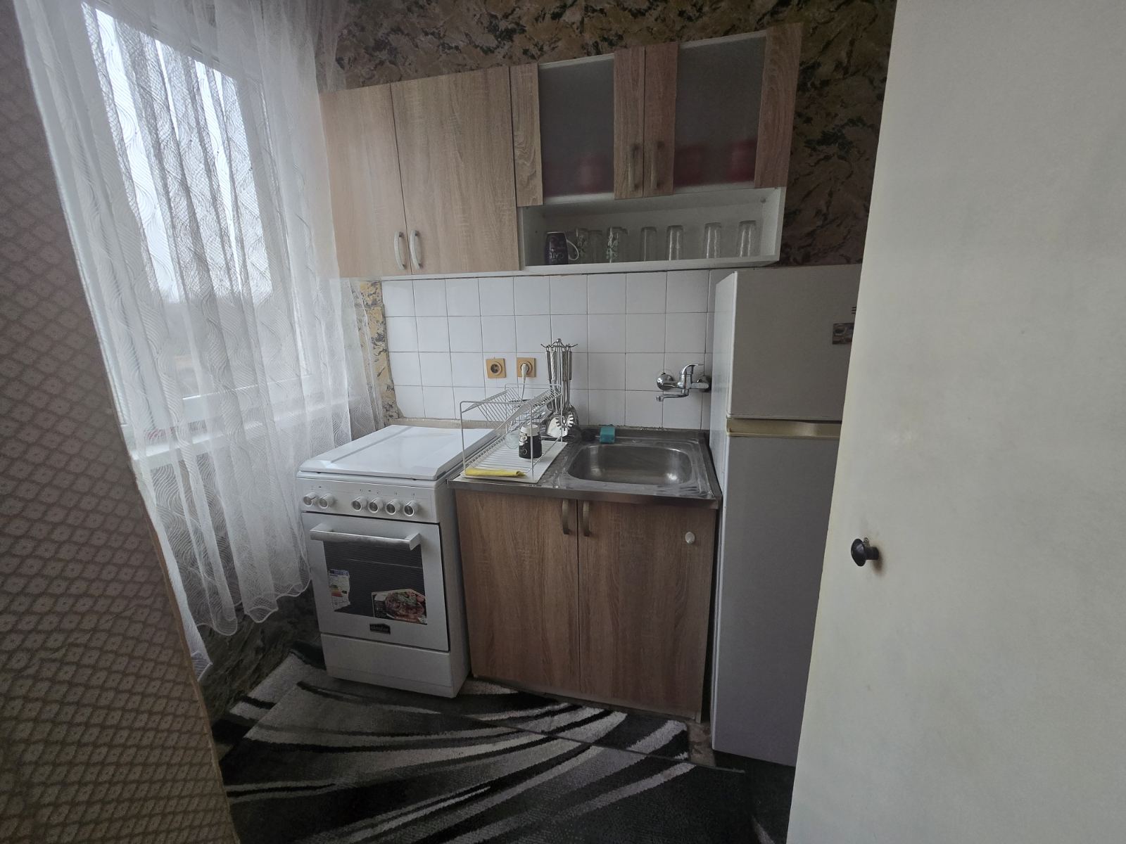 Малък апартамент – кв. Здравец Изток - 3